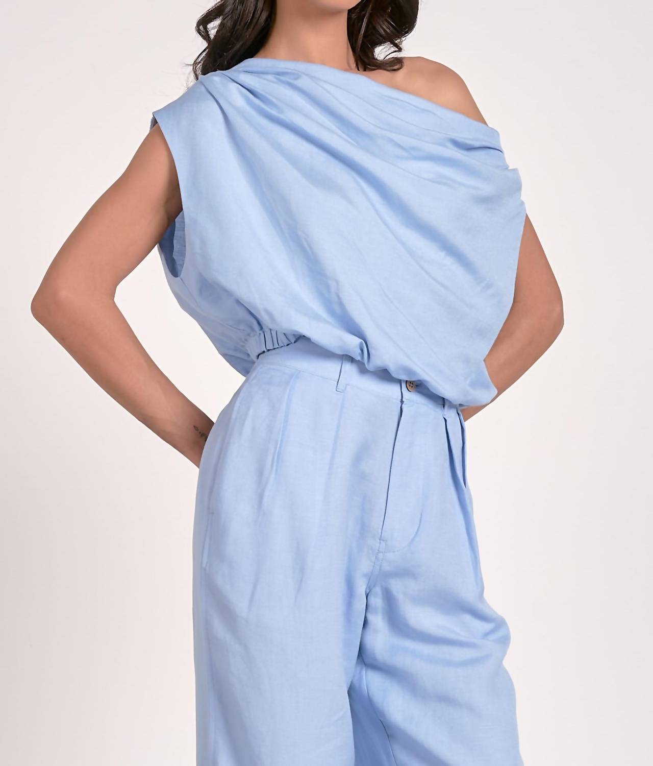 Elan - Lianne One-shoulder Top