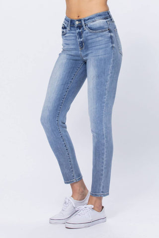 Judy Blue - High Waist Relaxed Fit Denim Jeans