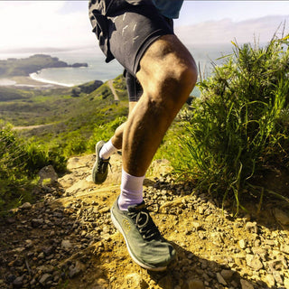 Topo Athletic - Men's Pursuit 2 Mesh Trail Runner Sneakers