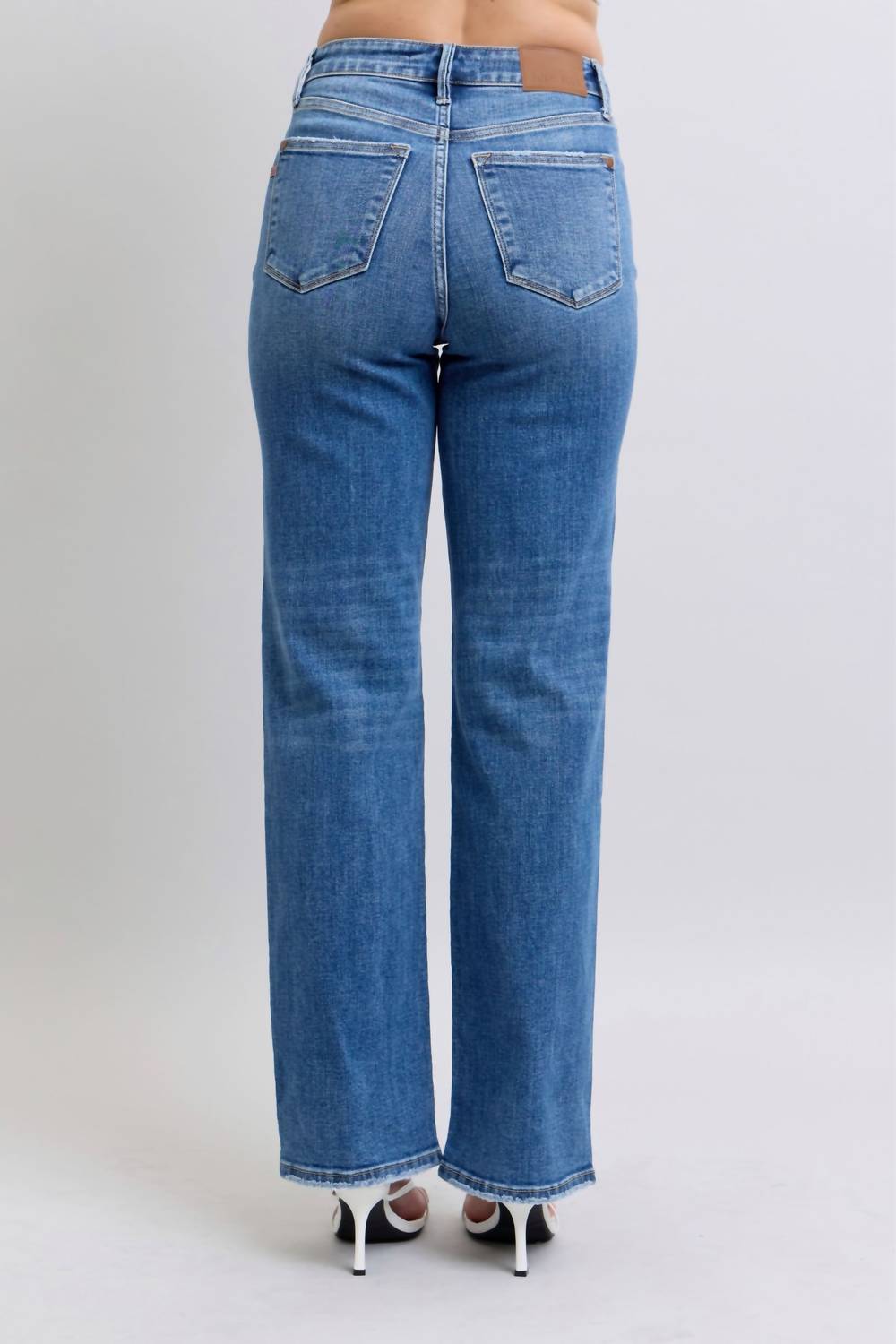 Judy Blue - High Waist V-front Straight Fit Jeans