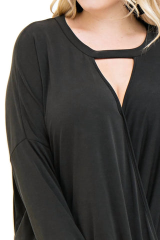 Entro - Keyhole Wrap Top