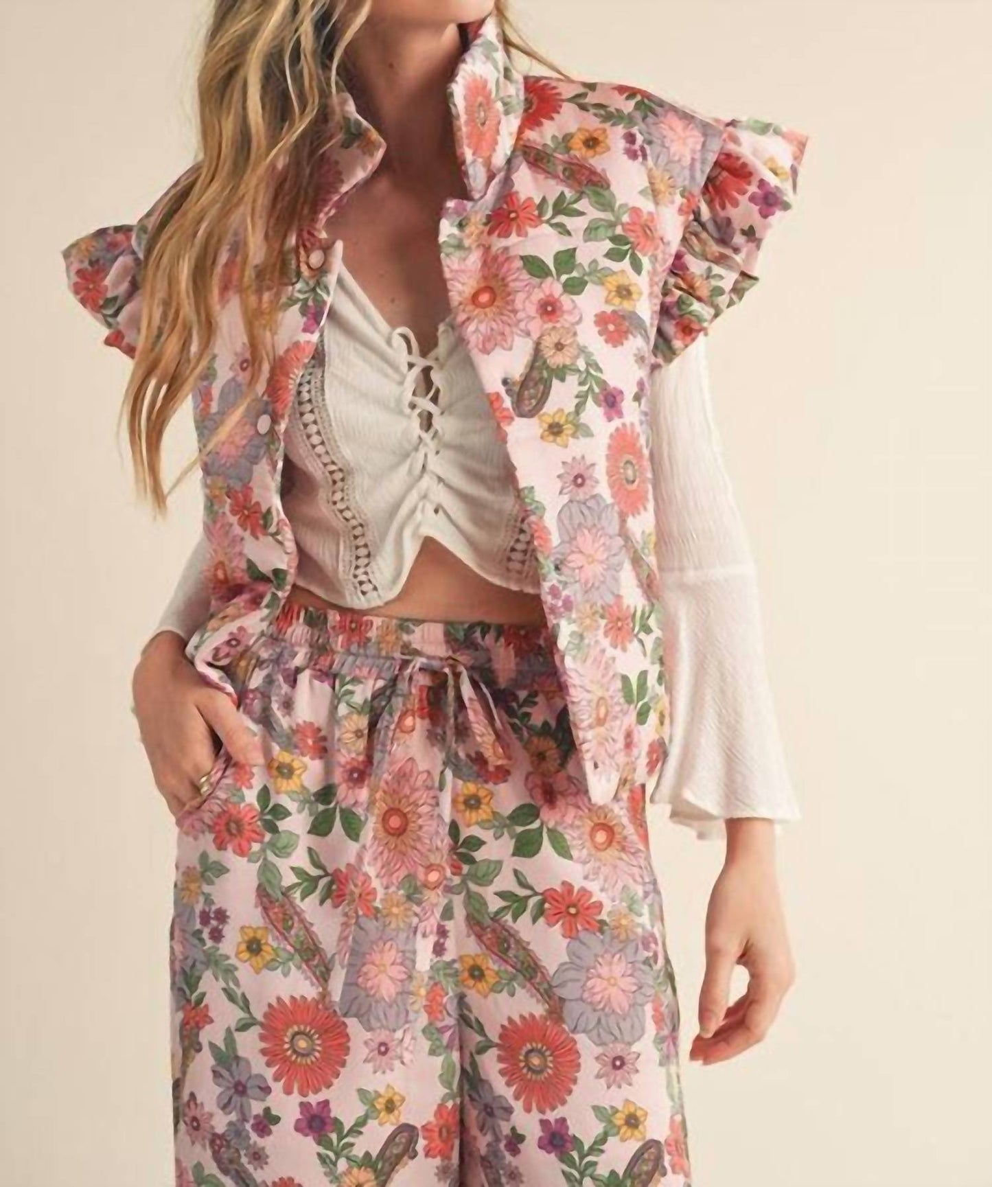 &Merci - Flutter Sleeve Floral Puff Vest