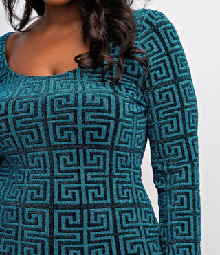 The Curve La - Plus Size Scoop Neck Short Dress