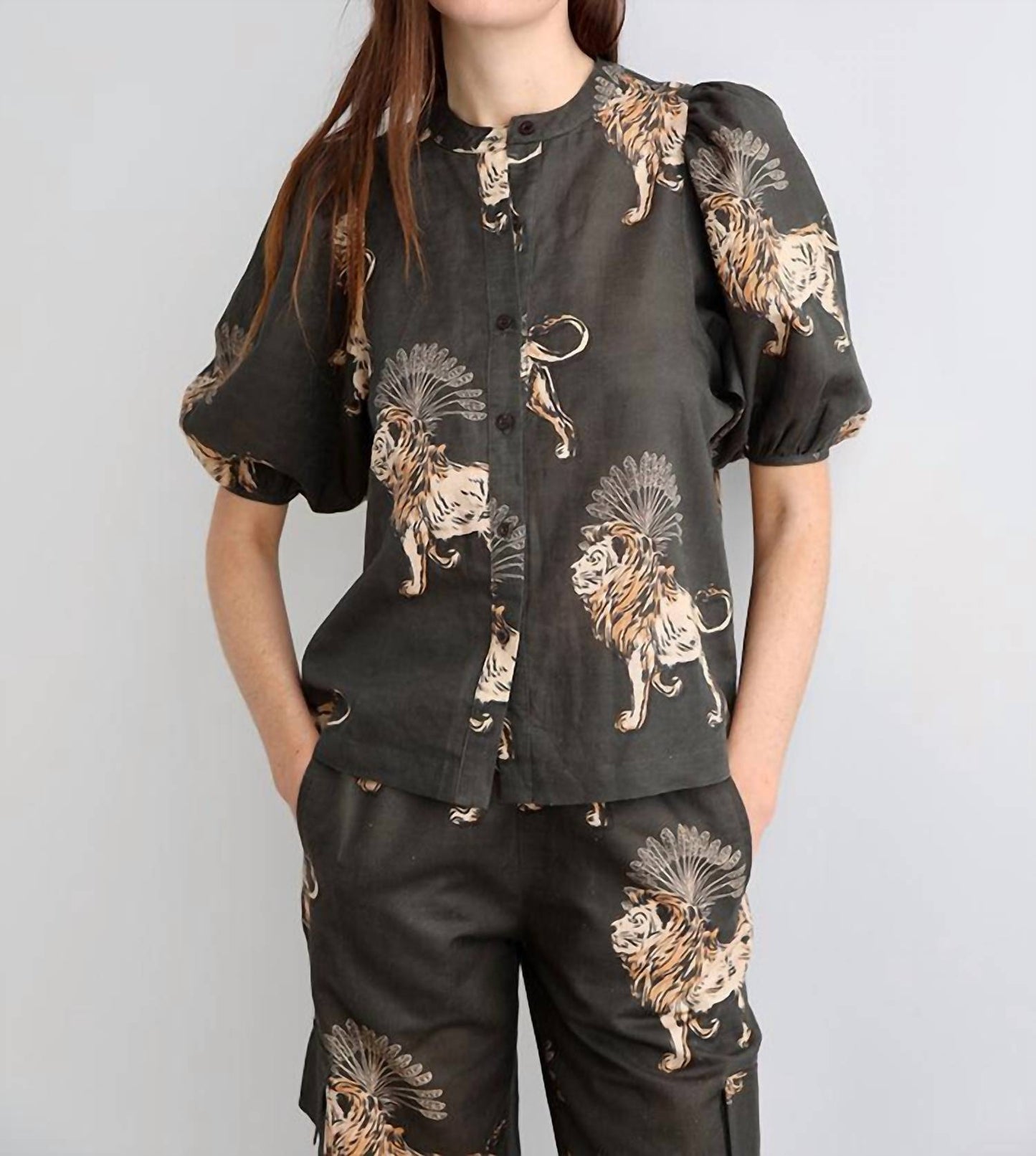 Las Surenas - Lion Palms Balloon Shirt
