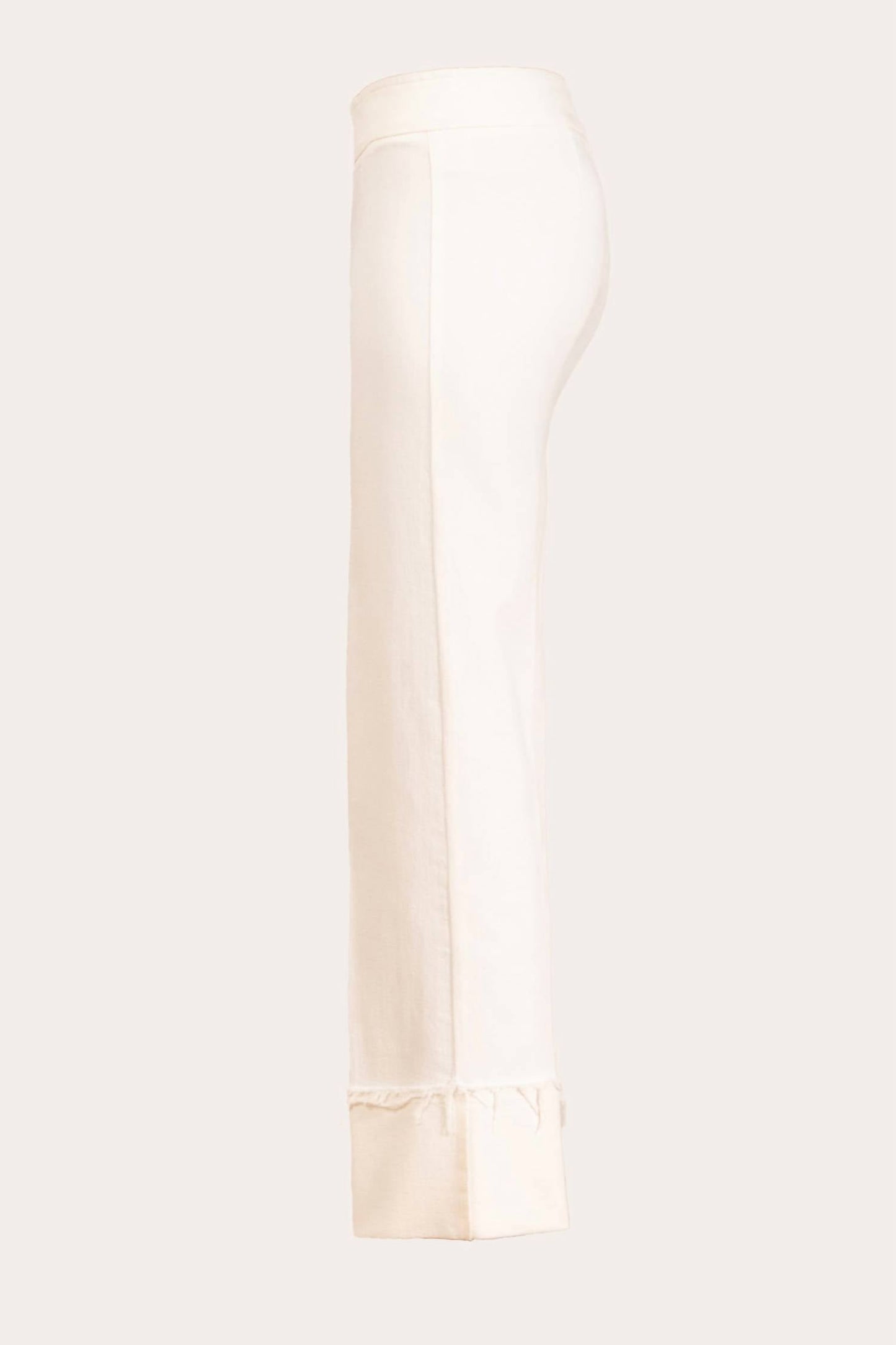 Avenue Montaigne - Bonnie Pant