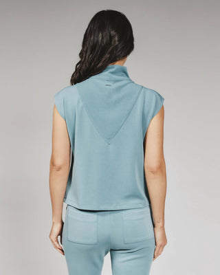 7Diamonds - Rev Sleeveless Half Zip Pullover