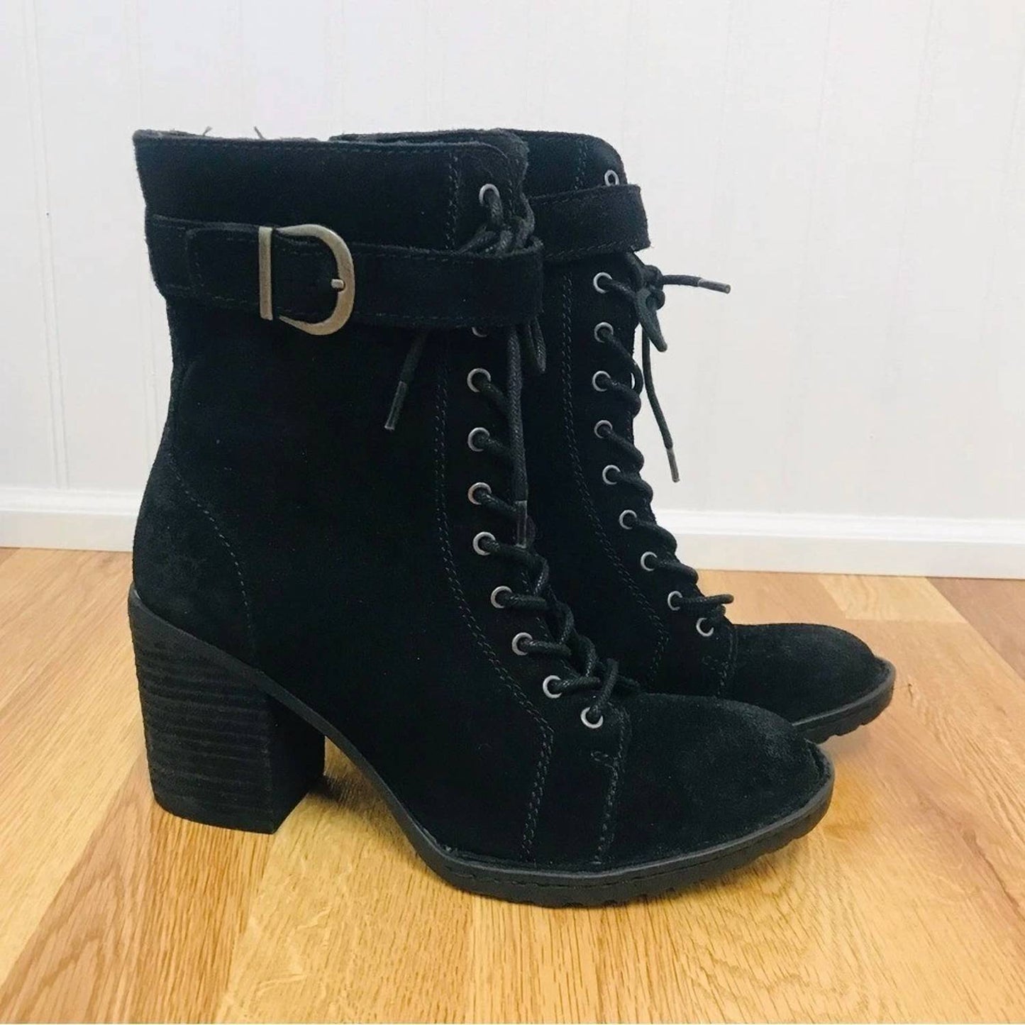 Born - Women's Cass Suede Lace Up Block Heel Combat Boots