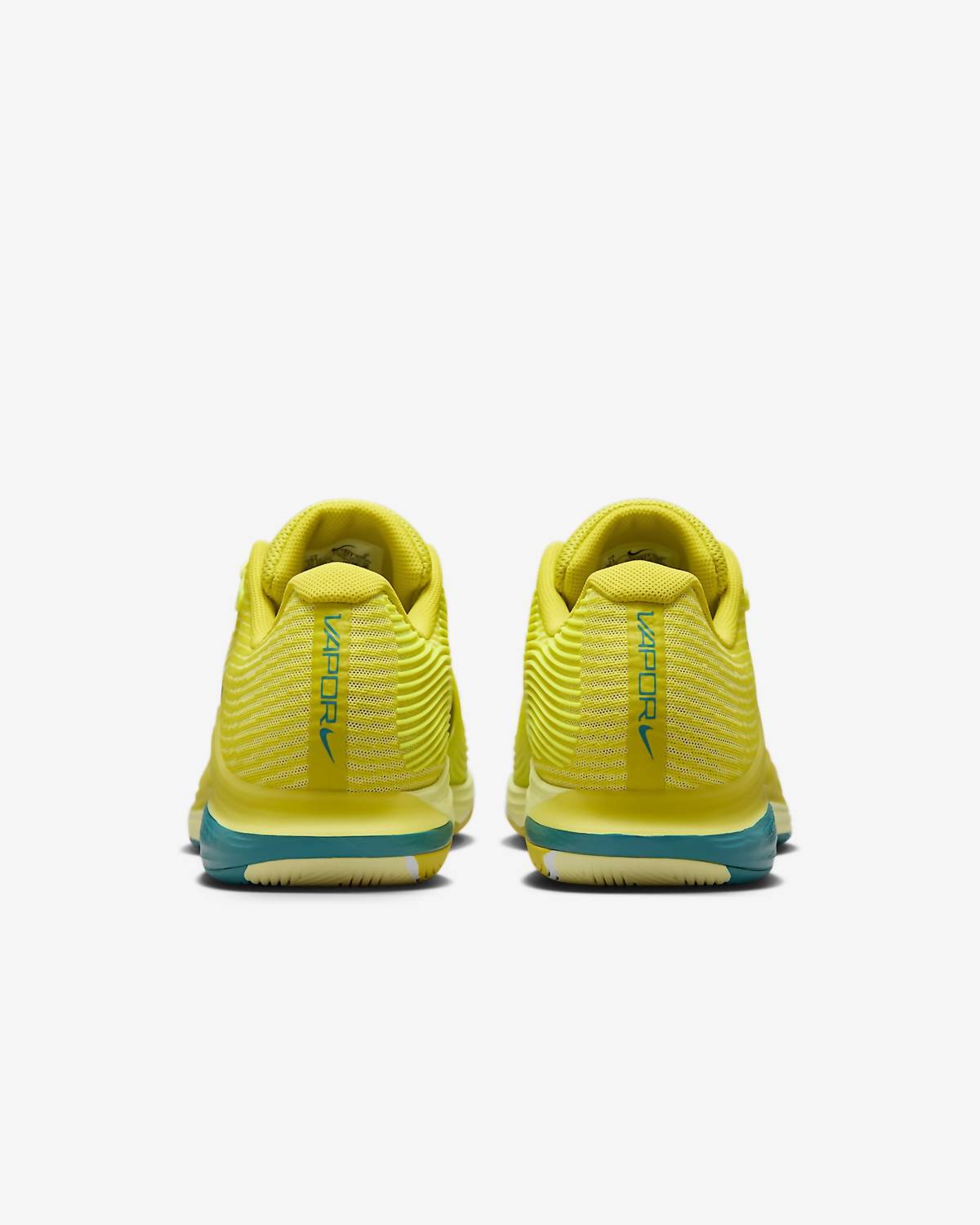 Nike - Men's Zoom Vapor 12 Premium Hard Court Tennis Shoes