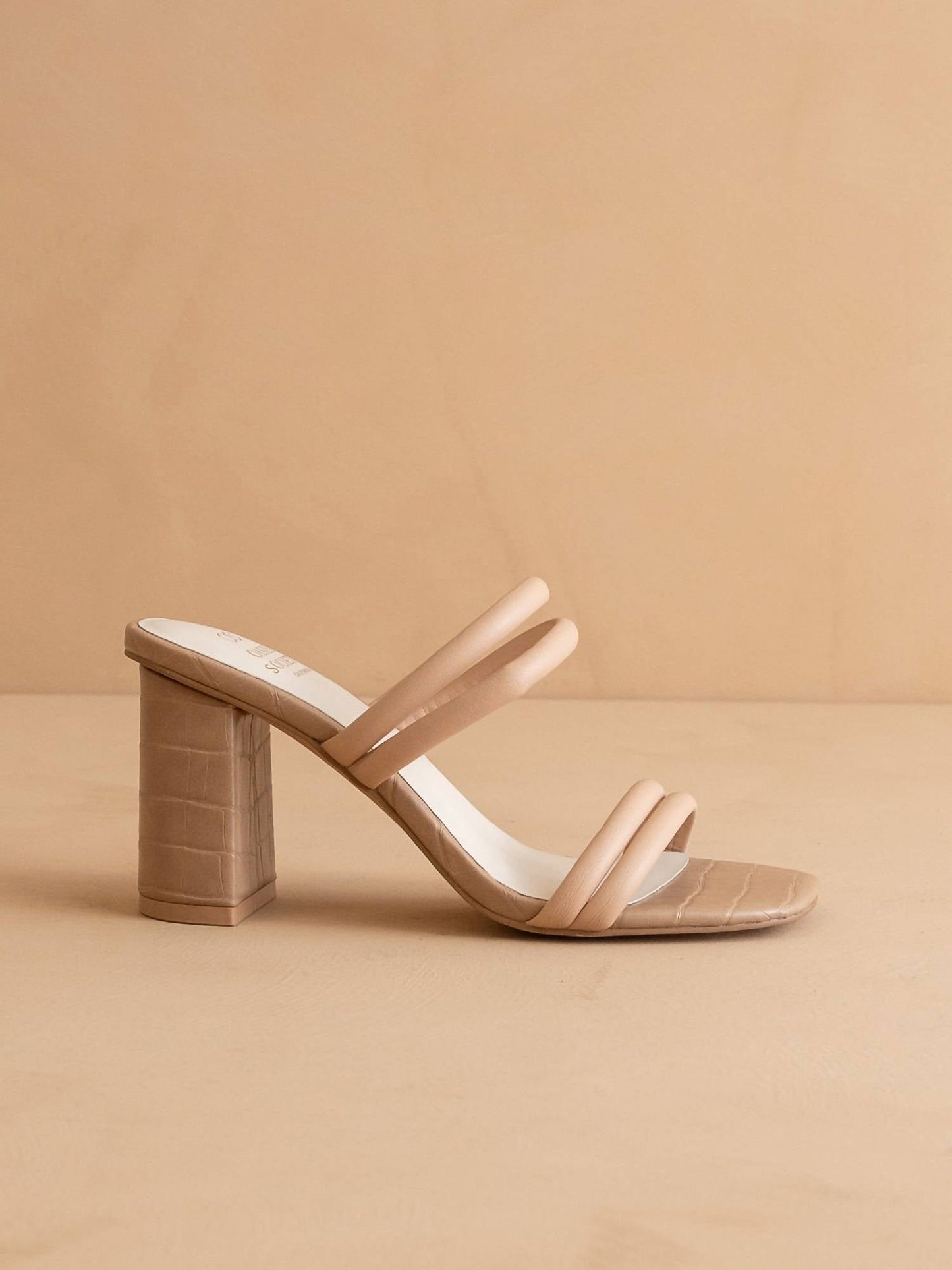 Oasis Society - Women's Angela Strappy Gator Block Heel Sandal