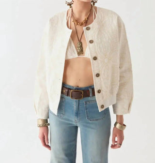 Maison Hotel - Boticcelli Vrew Neck Button Down Jacket