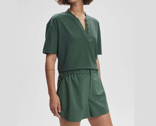 Varley - Nila Mid Rise Short