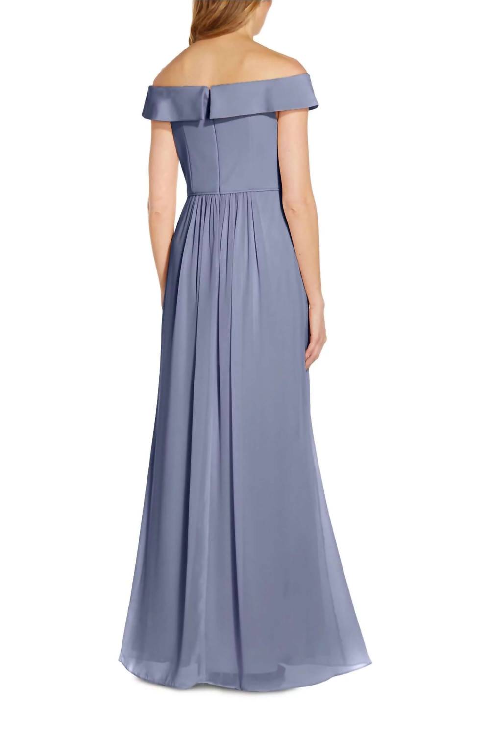 Adrianna Papell - Off Shoulder Ruched Piping Detail Crepe Chiffon Gown