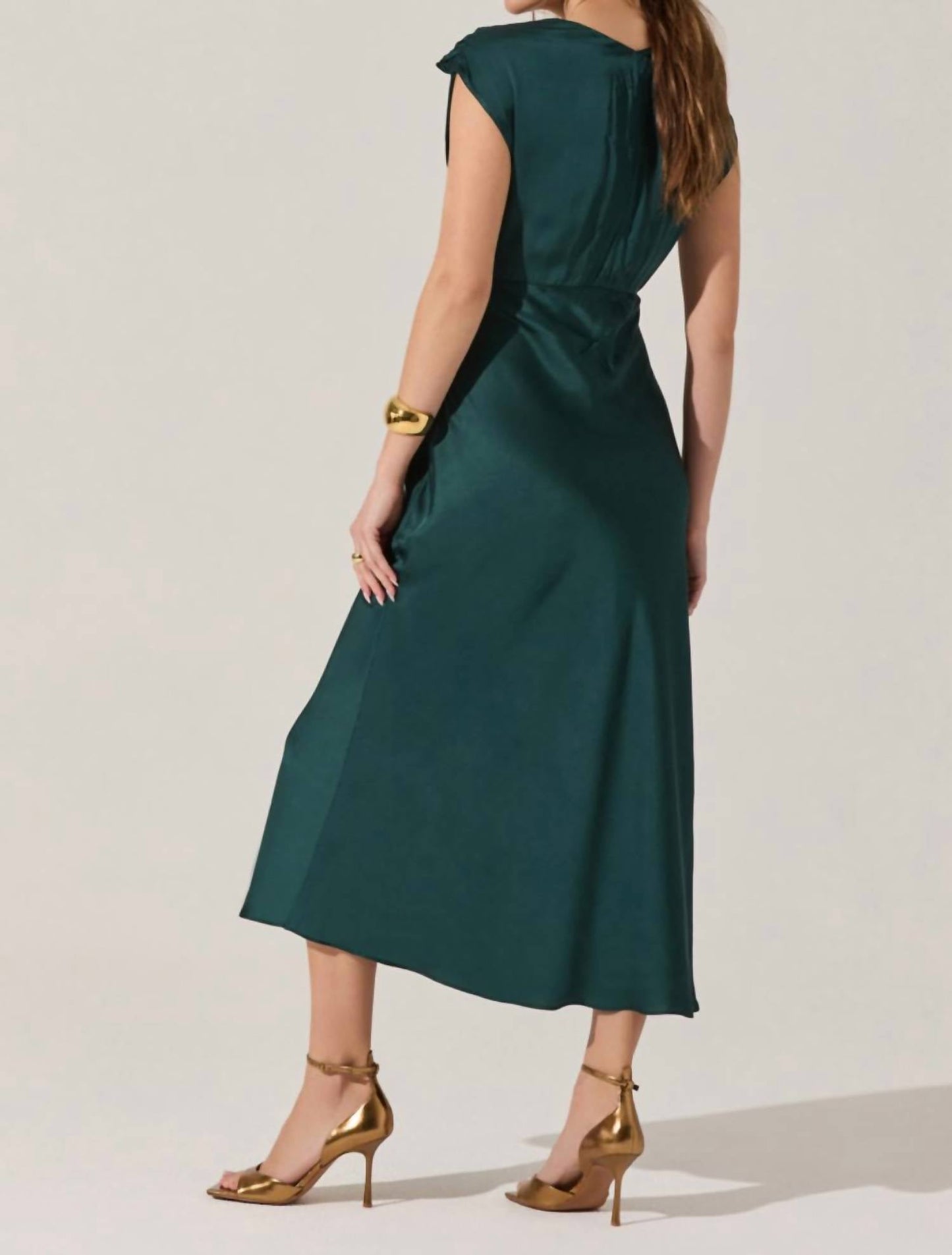 Astr - Deitra Midi Dress
