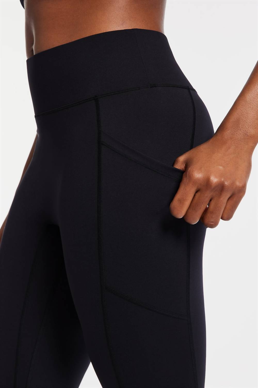 Bandier - Center Stage Pocket Legging
