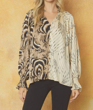 Entro - Contrast Print V-Neck Blouse