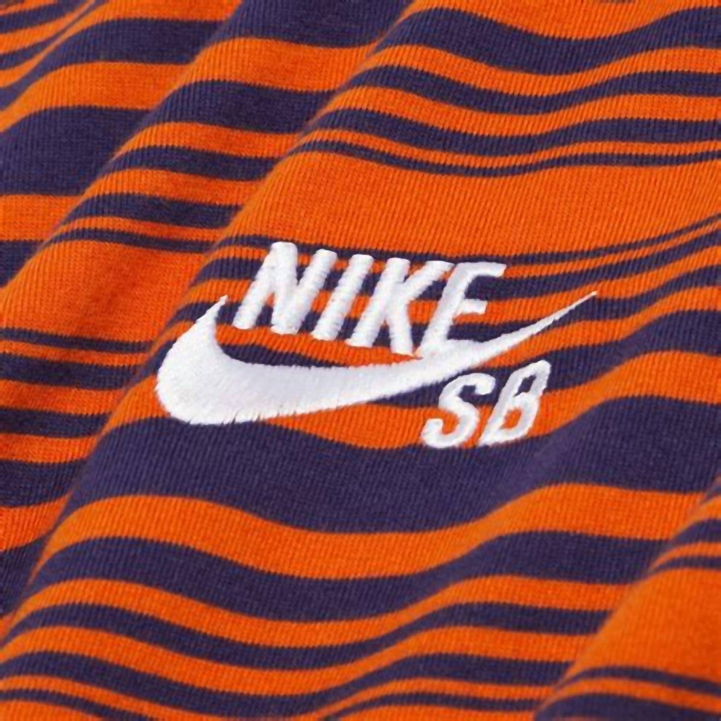 Nike - SB Long Sleeve Striped T-Shirt