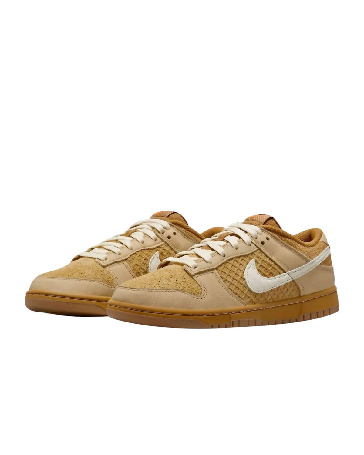 Nike - Men's Dunk Low Retro Waffle Sneakers