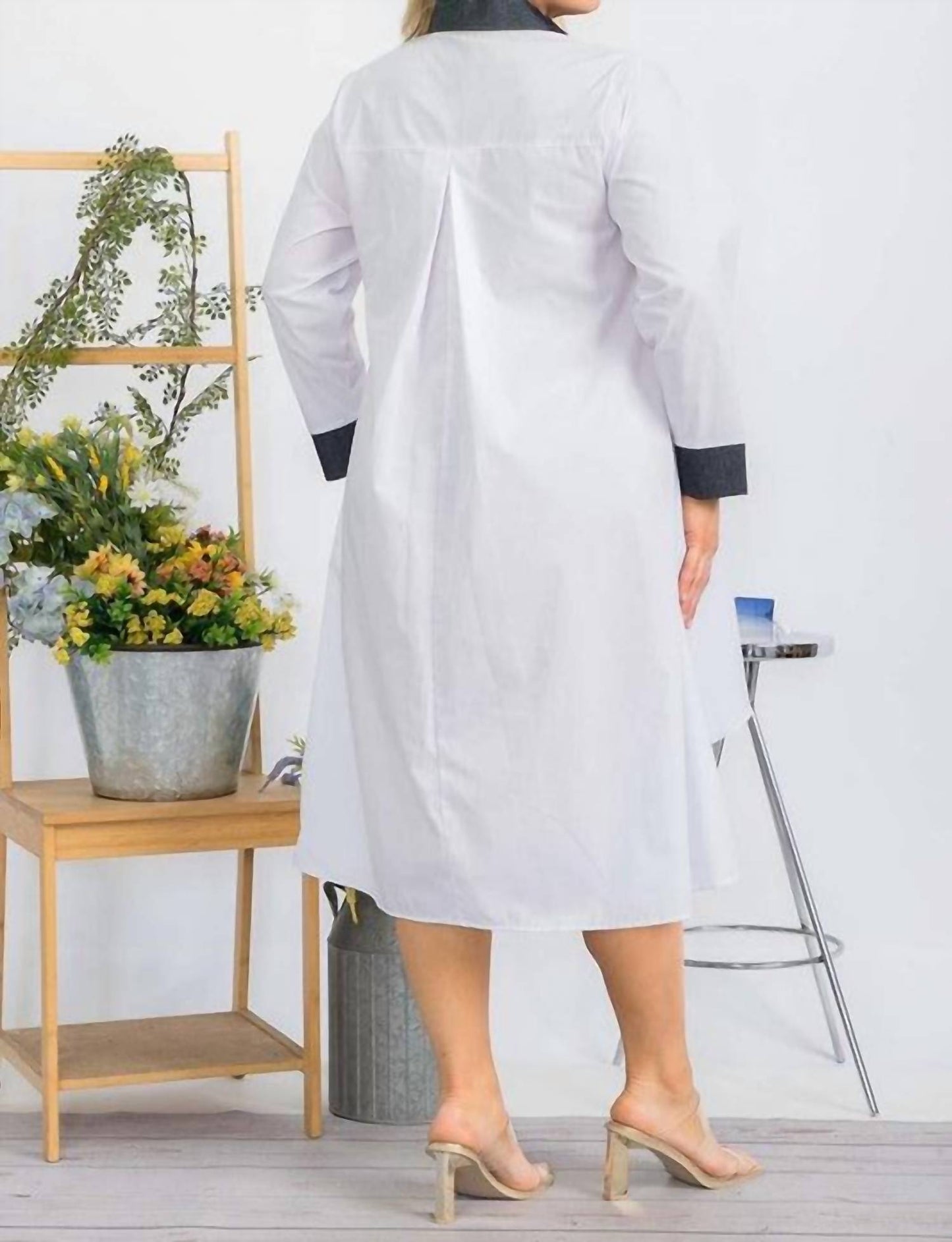 Karen T Design - Asymmetrical Shirt Dress With Contrast Collar