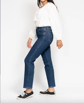 Judy Blue - Tummy Control Classic Straight Jeans