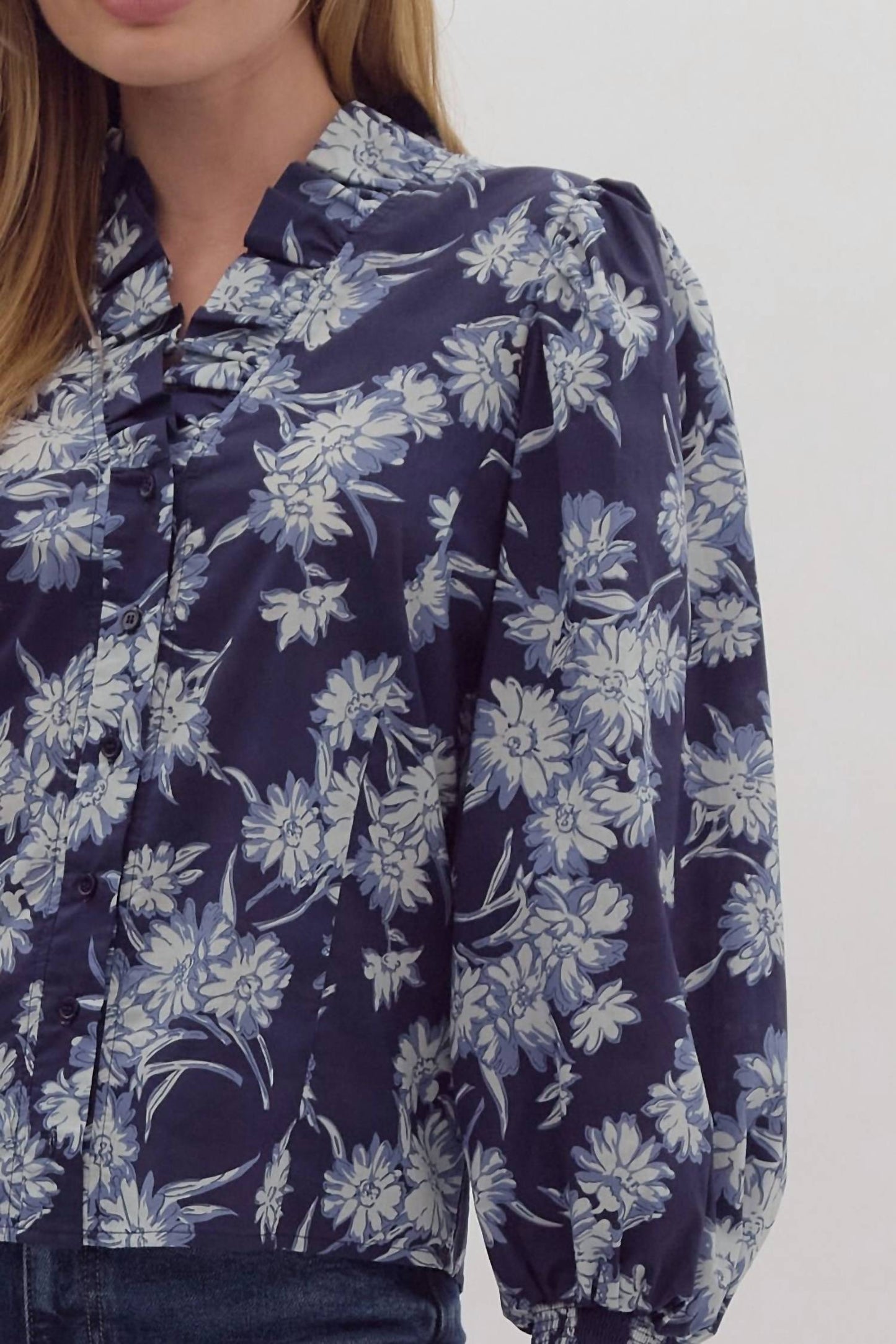 Entro - Ruffled Neck Floral Top