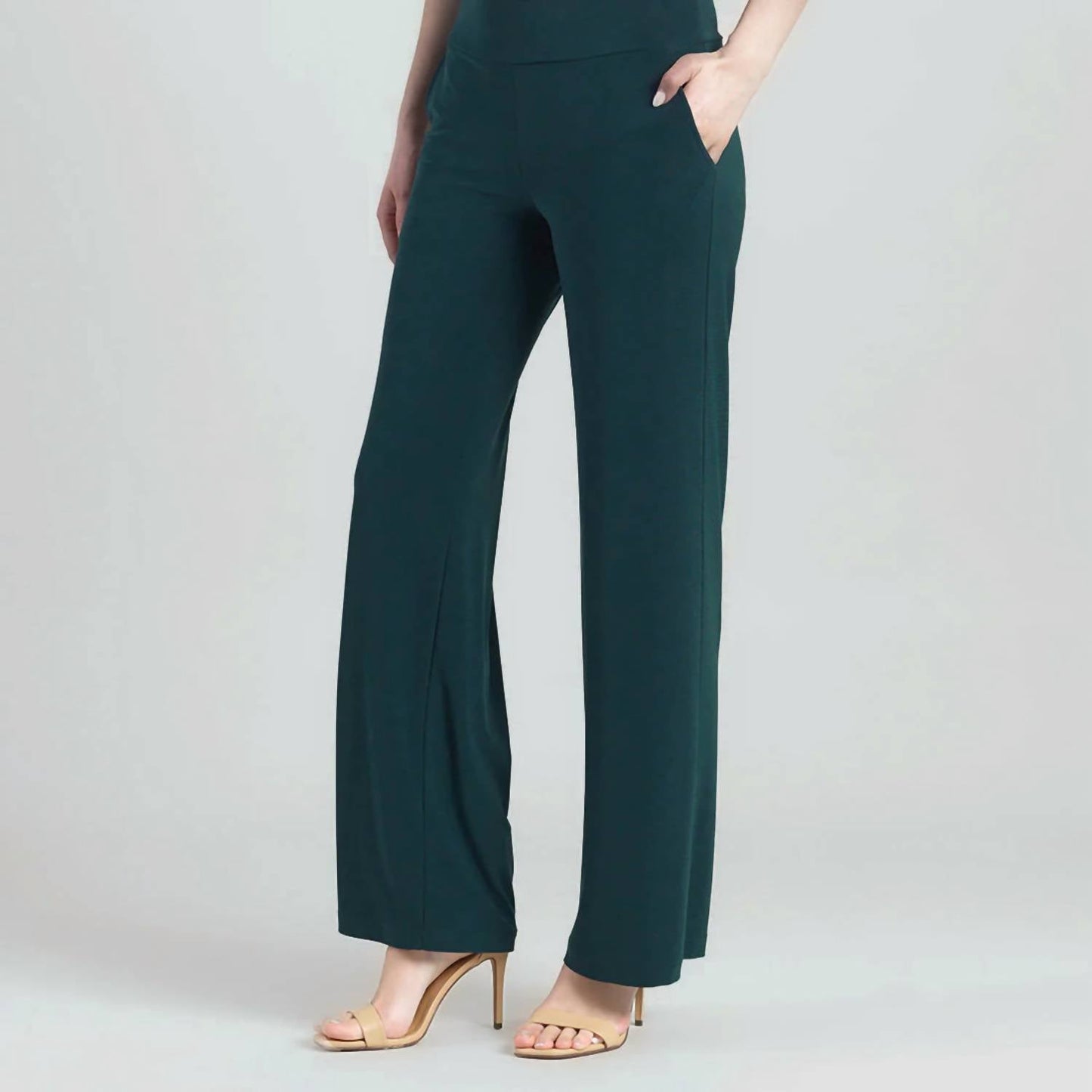 Capote - Flare Wide Leg Pocket Pant