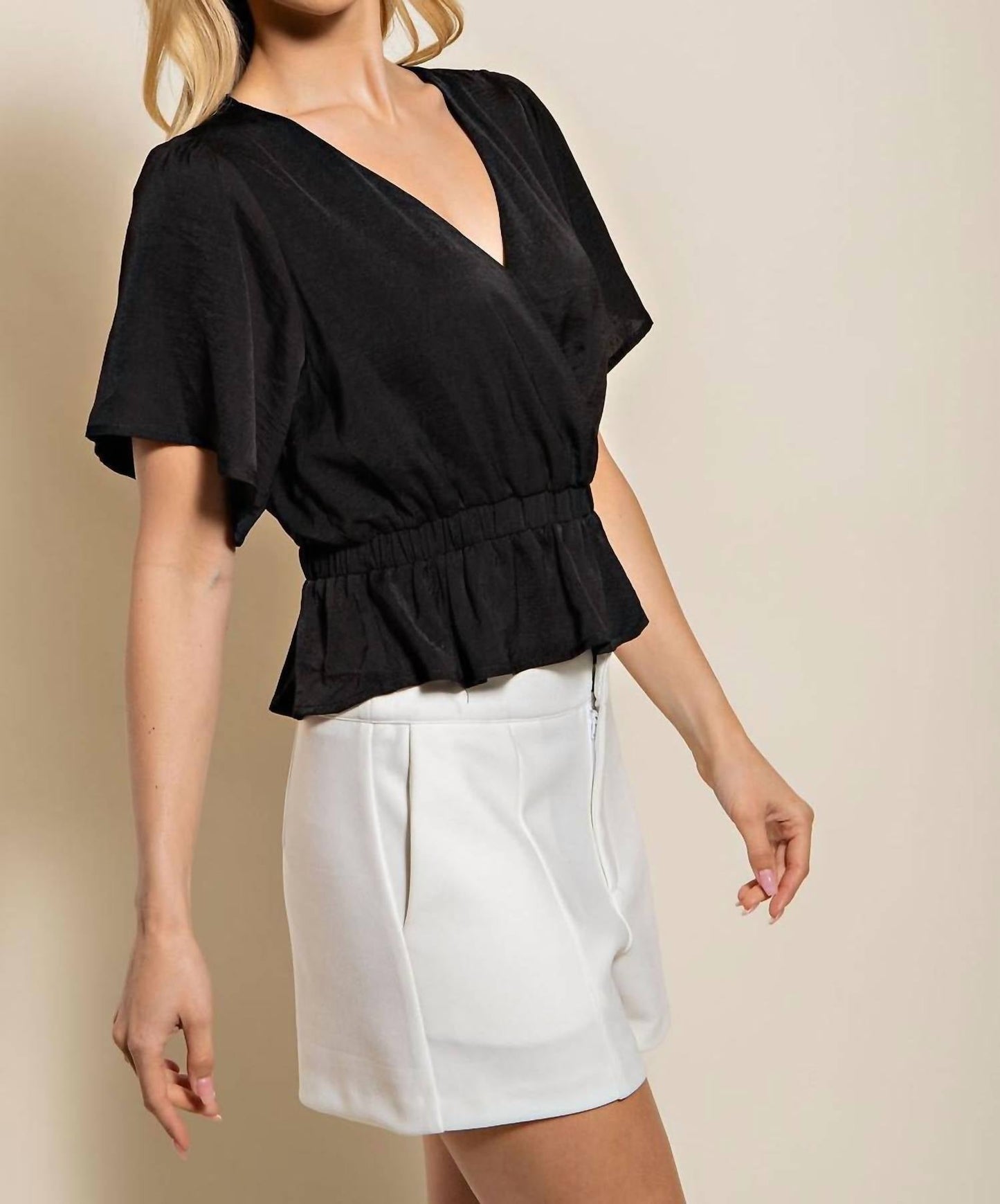 Glam - Short Sleeve Cropped V-neck Blouse
