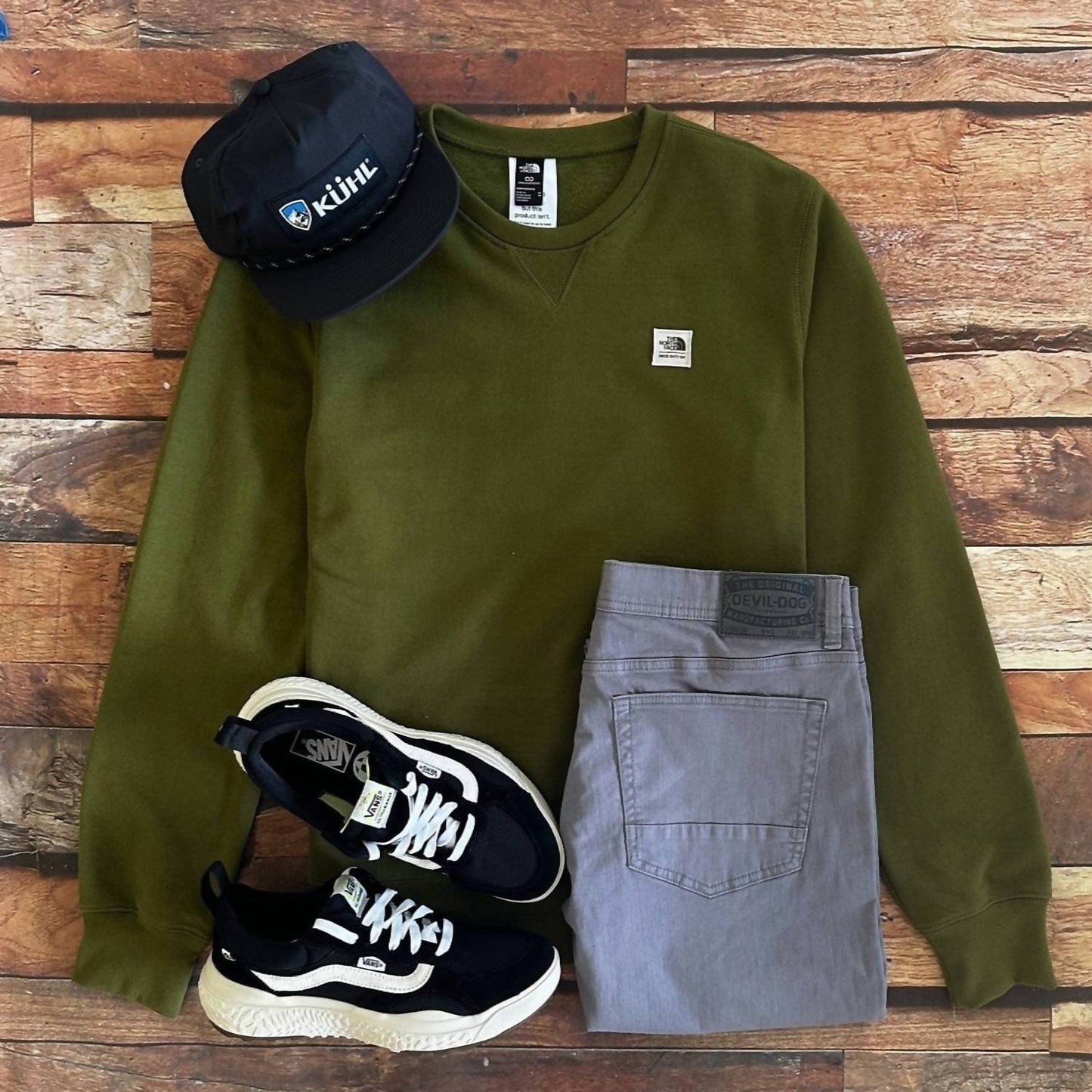 The North Face - Heritage Patch Crew Sweatshirt