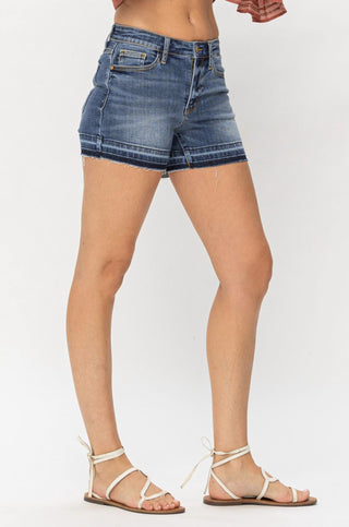Judy Blue - Mid Rise Release Hem Shorts