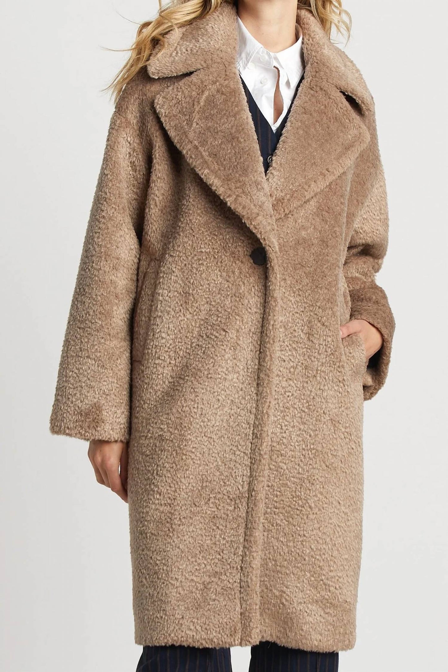 Adroit Atelier - Polly Faux Fur Long Coat