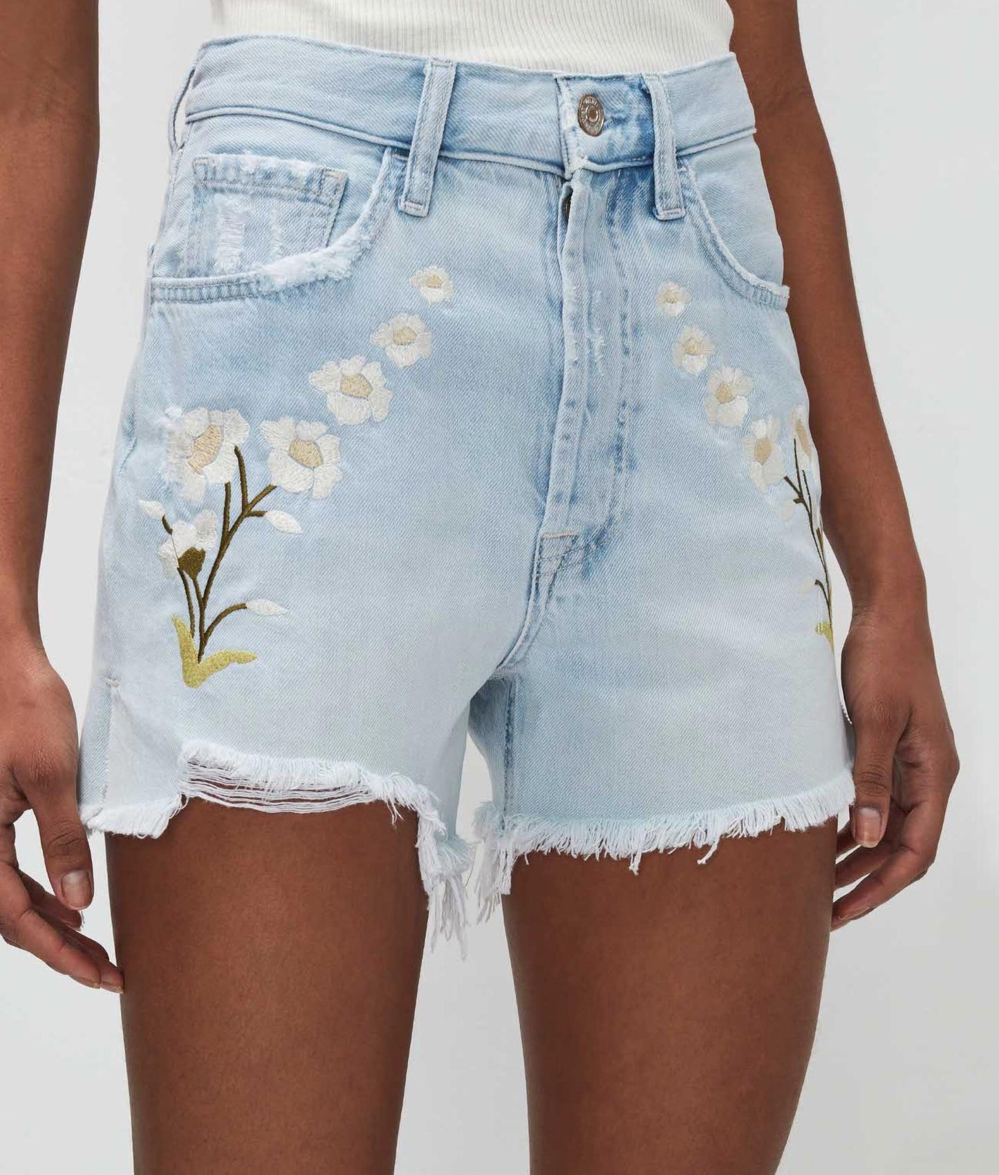 7 For All Mankind - Ruby Embroidered Cutoff