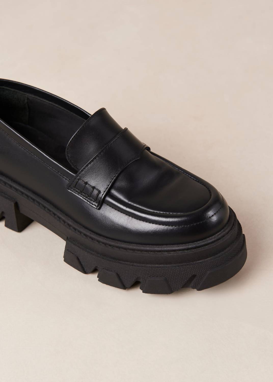 Alohas - TRAILBLAZER LOAFER