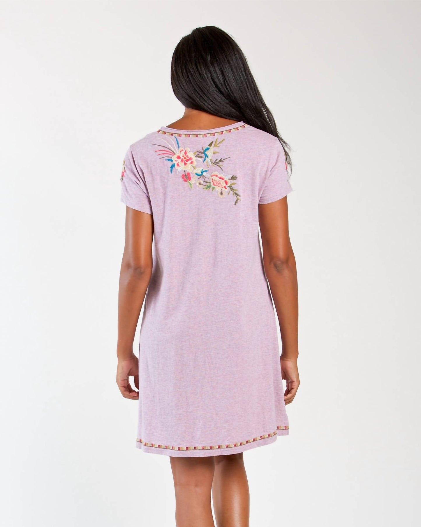 Paparazzi - Knit Embroidered Knee-Length Pull-Over Dress