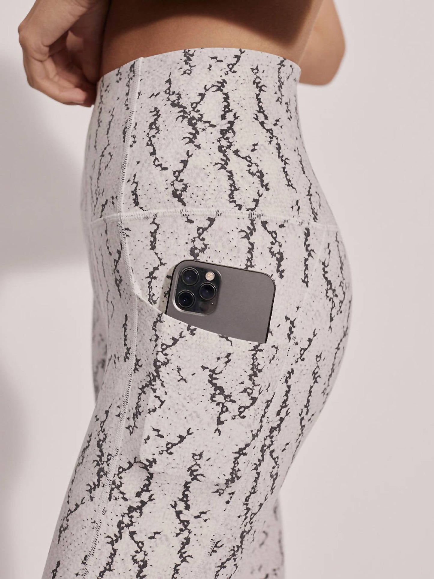 Varley - Move Pocket High Legging 25"