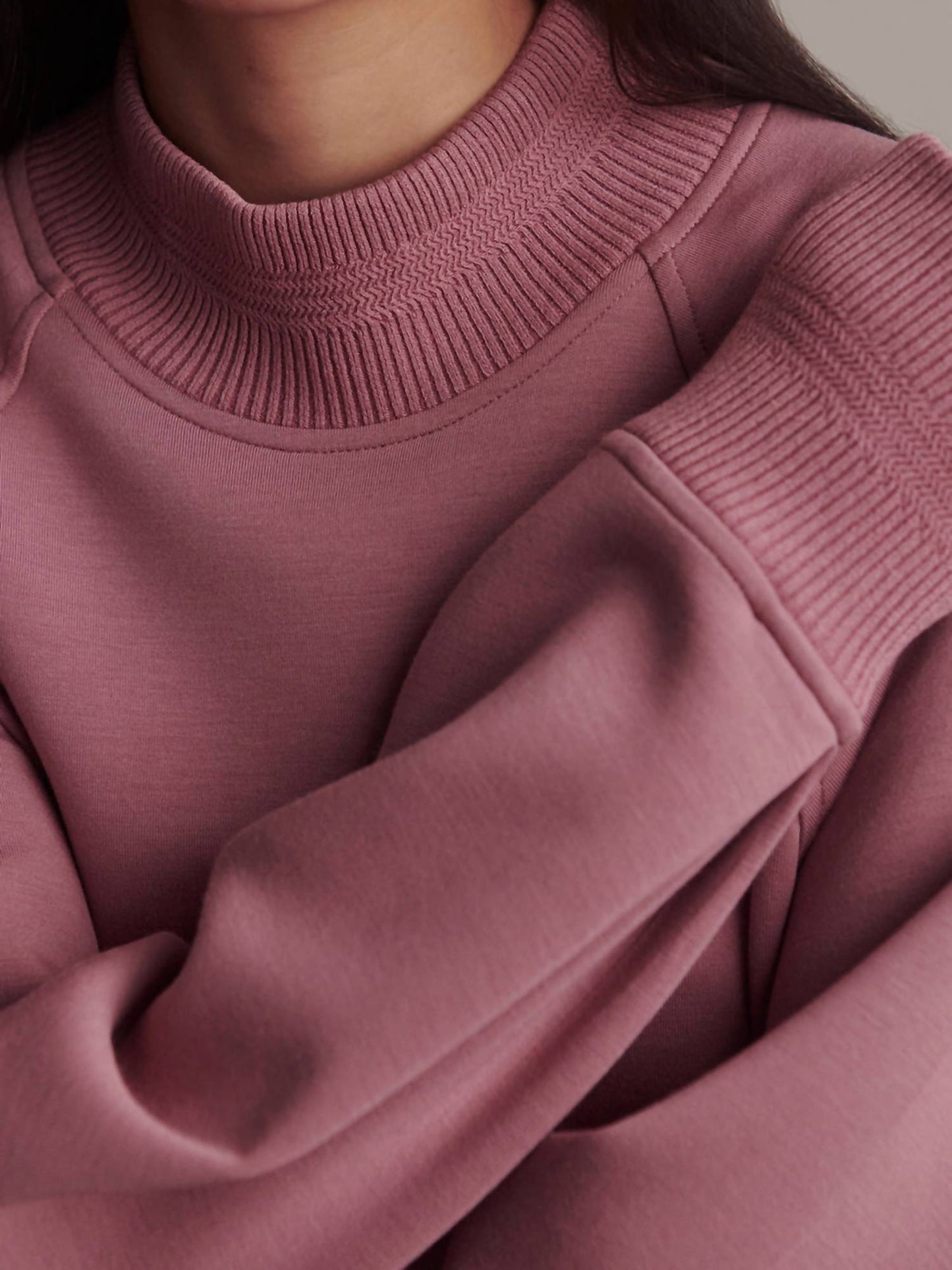 Varley - Loxley Raglan Boyfriend Sweatshirt