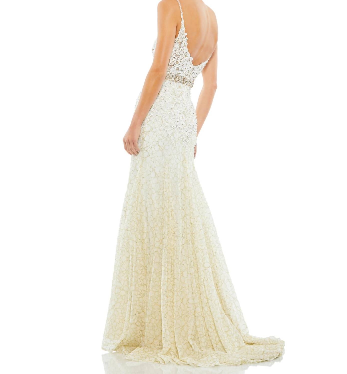 Mac Duggal - Trumpet Formal Plunge Neck Gown