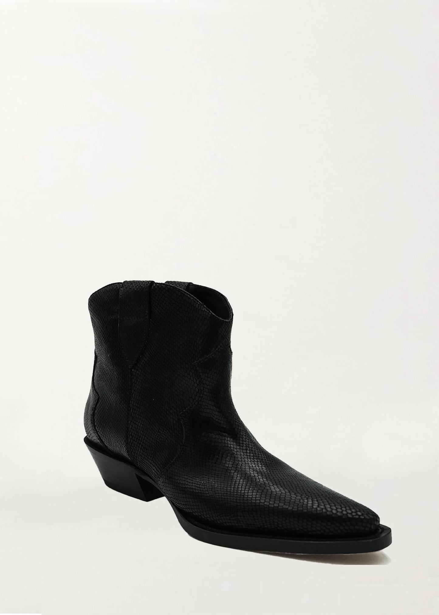 Che By Chelsey - Women's Python Mini Texan Boot
