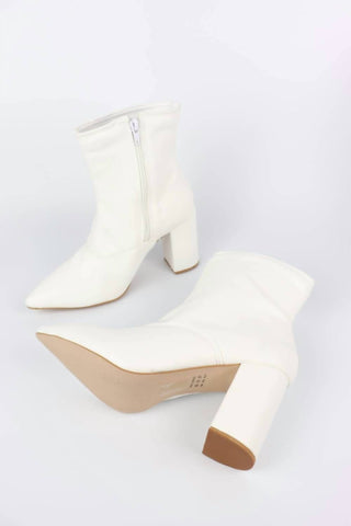 Everglades - Women's Ivory Chic Block Heel Ankle Boots