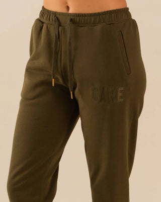 Care Tucker - Care Classic Sweatpants