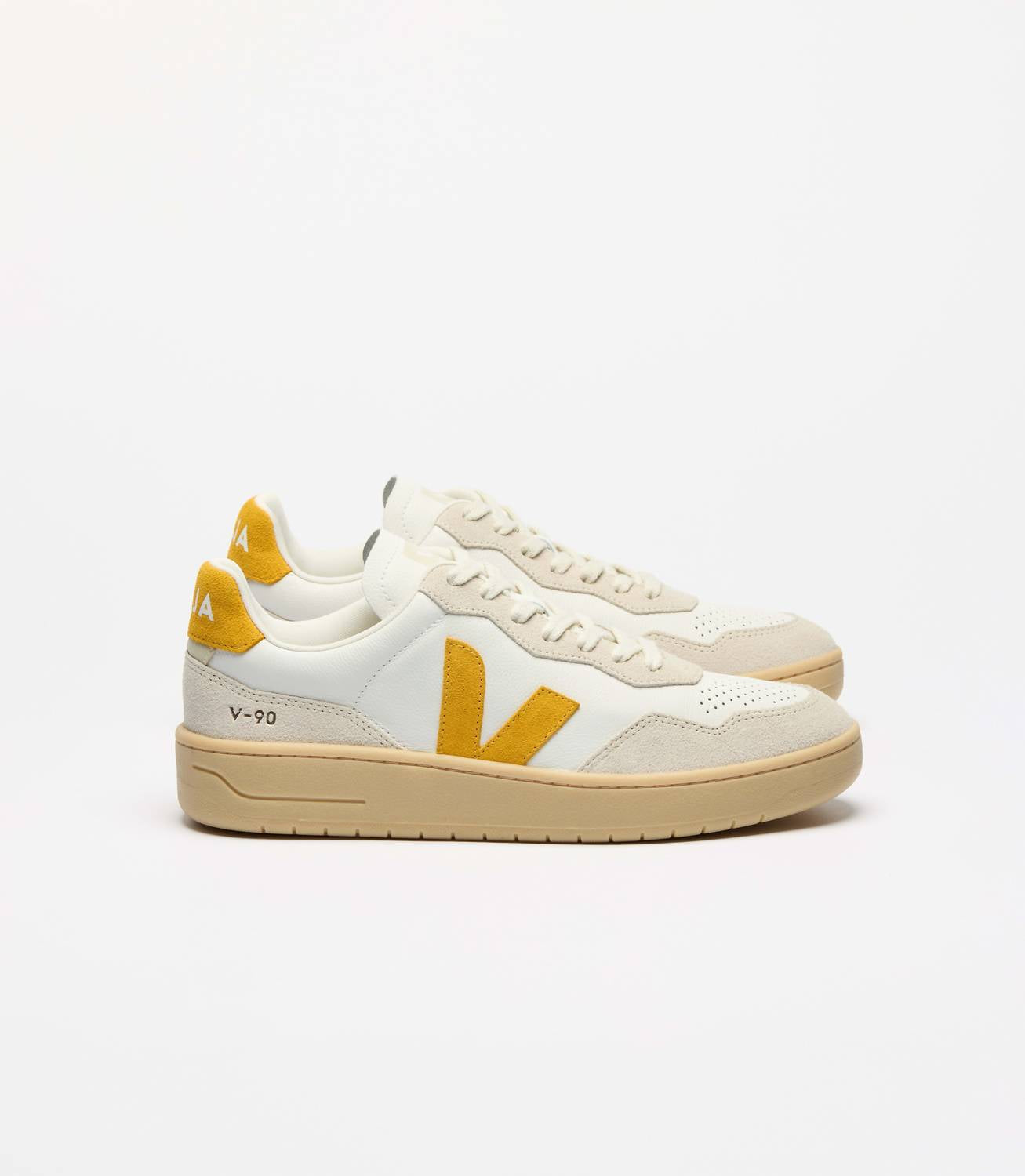 Veja - Women's V-90 Sneaker