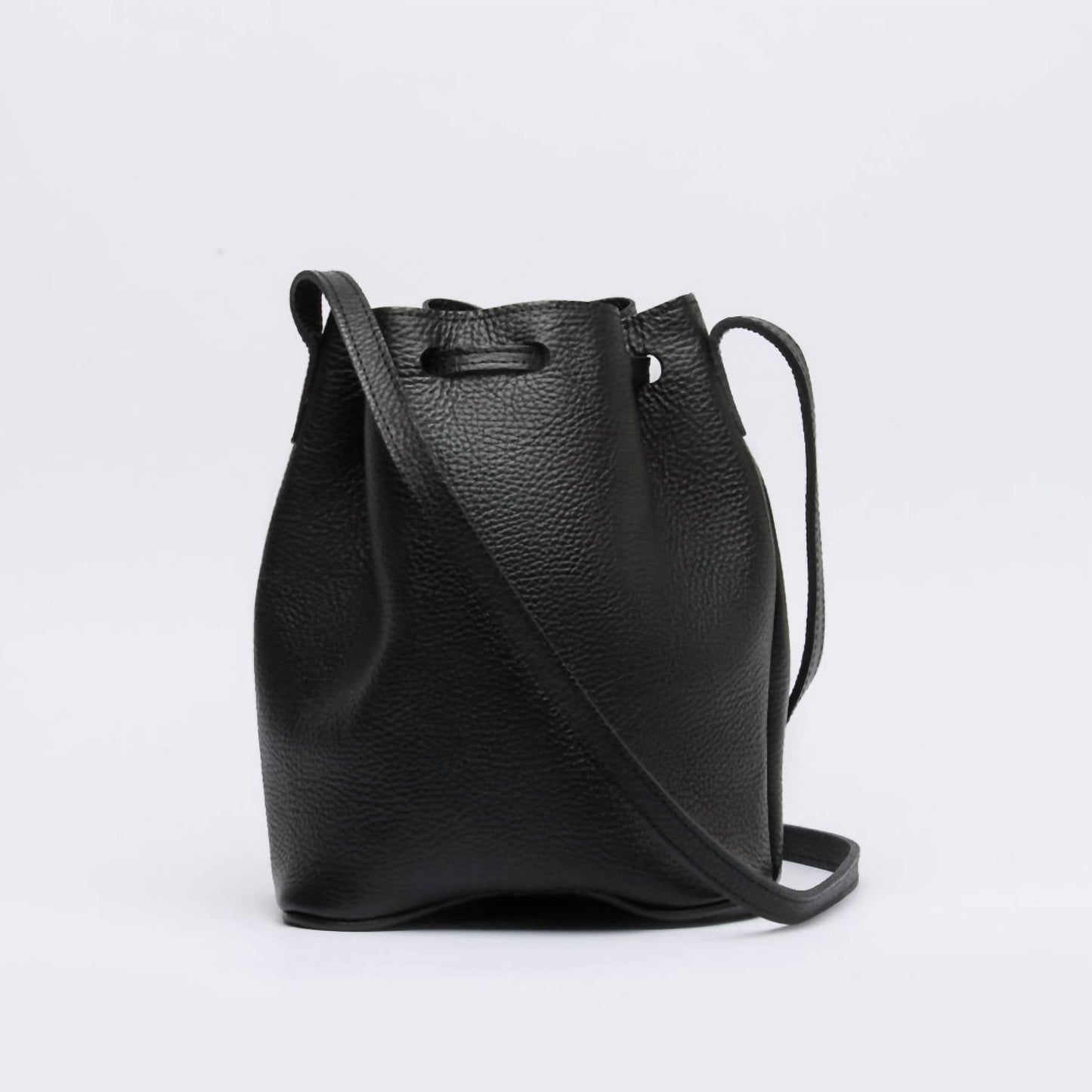 Mesch - Women's Madison Bucket Bag