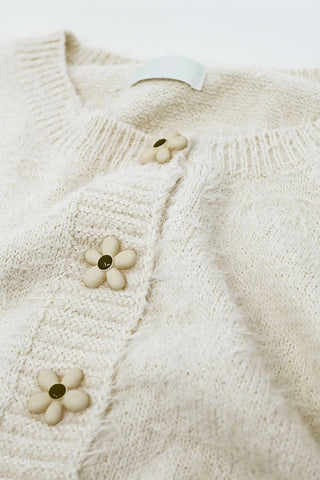 Q2 - Flower Button Cardigan
