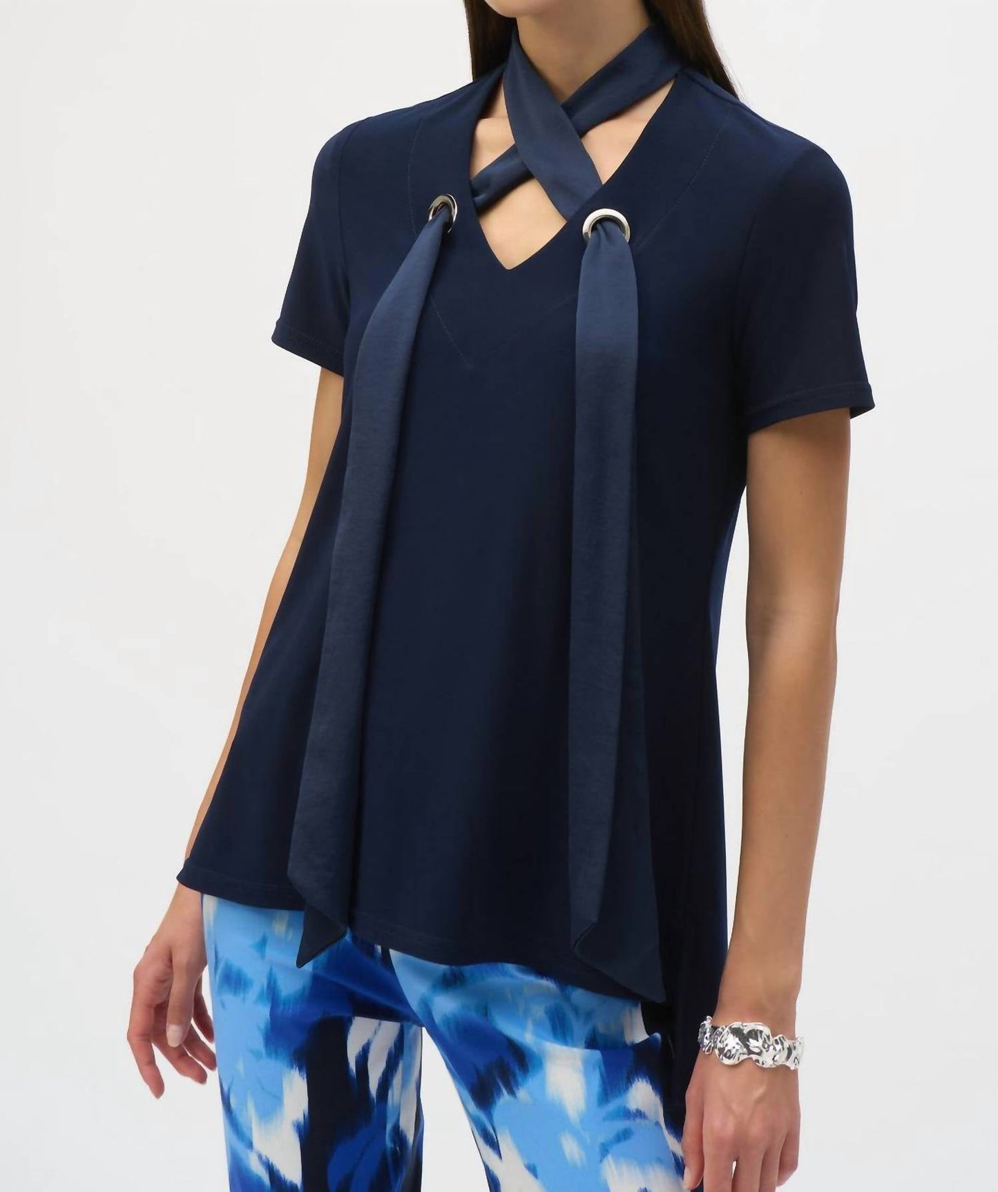 Joseph Ribkoff - Traight Top With Satin Scarf