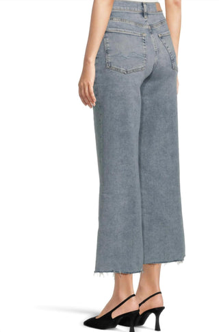 7 For All Mankind - Ultra High Rise Cropped Jo Jeans