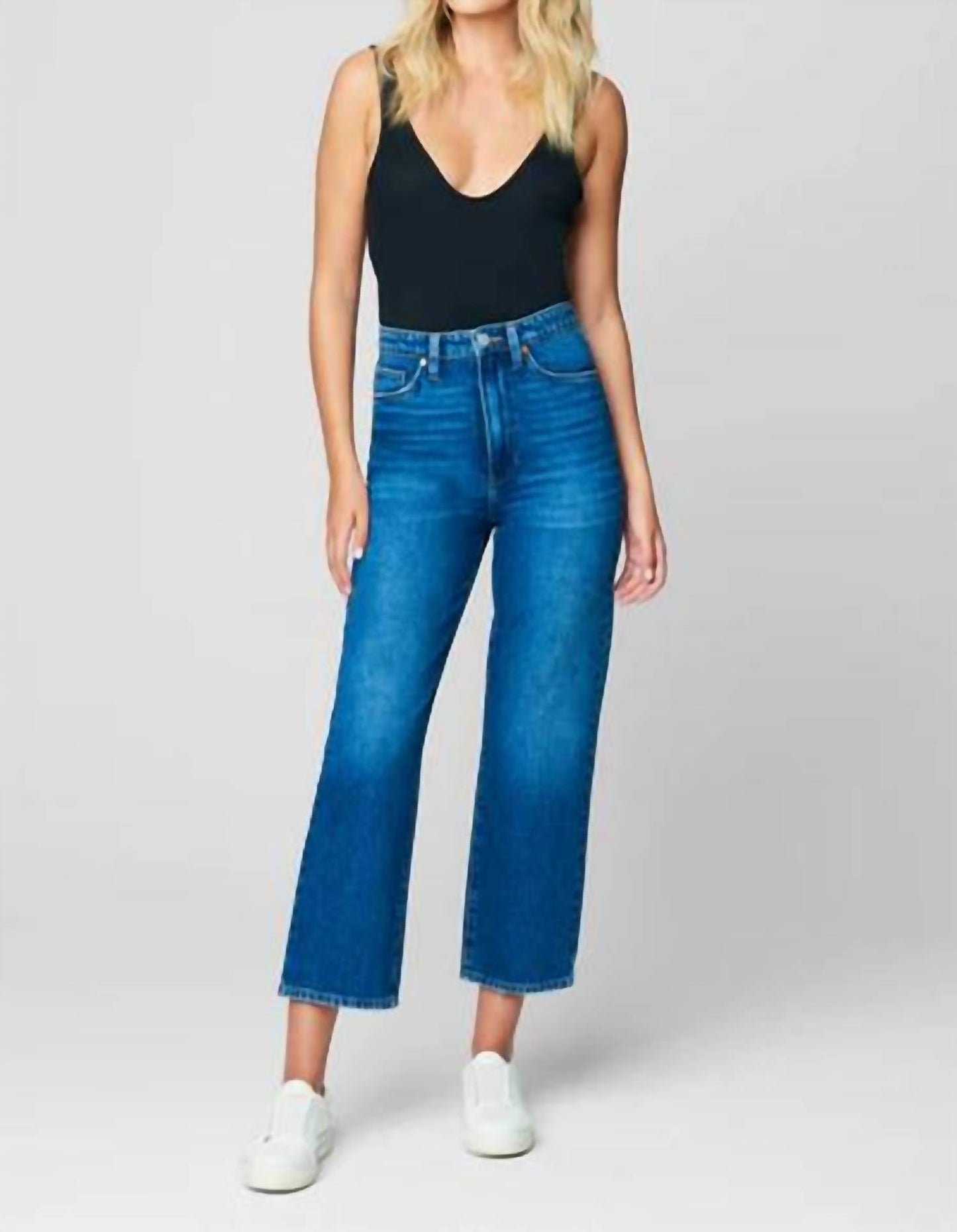 Blanknyc - Blank NYC The Baxter Ribcage Straight Leg Jeans in No Shade Here Medium Wash