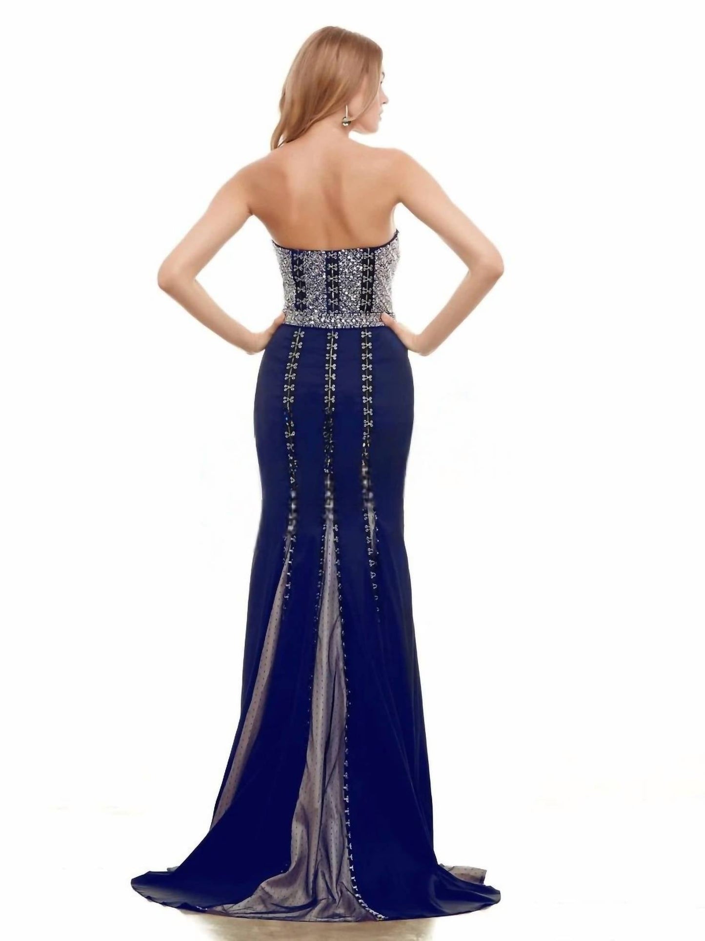 Mac Duggal - Embellished Sweetheart Neck Evening Gown