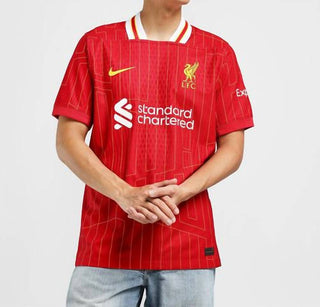 Nike - Men's Liverpool Home Jersey
