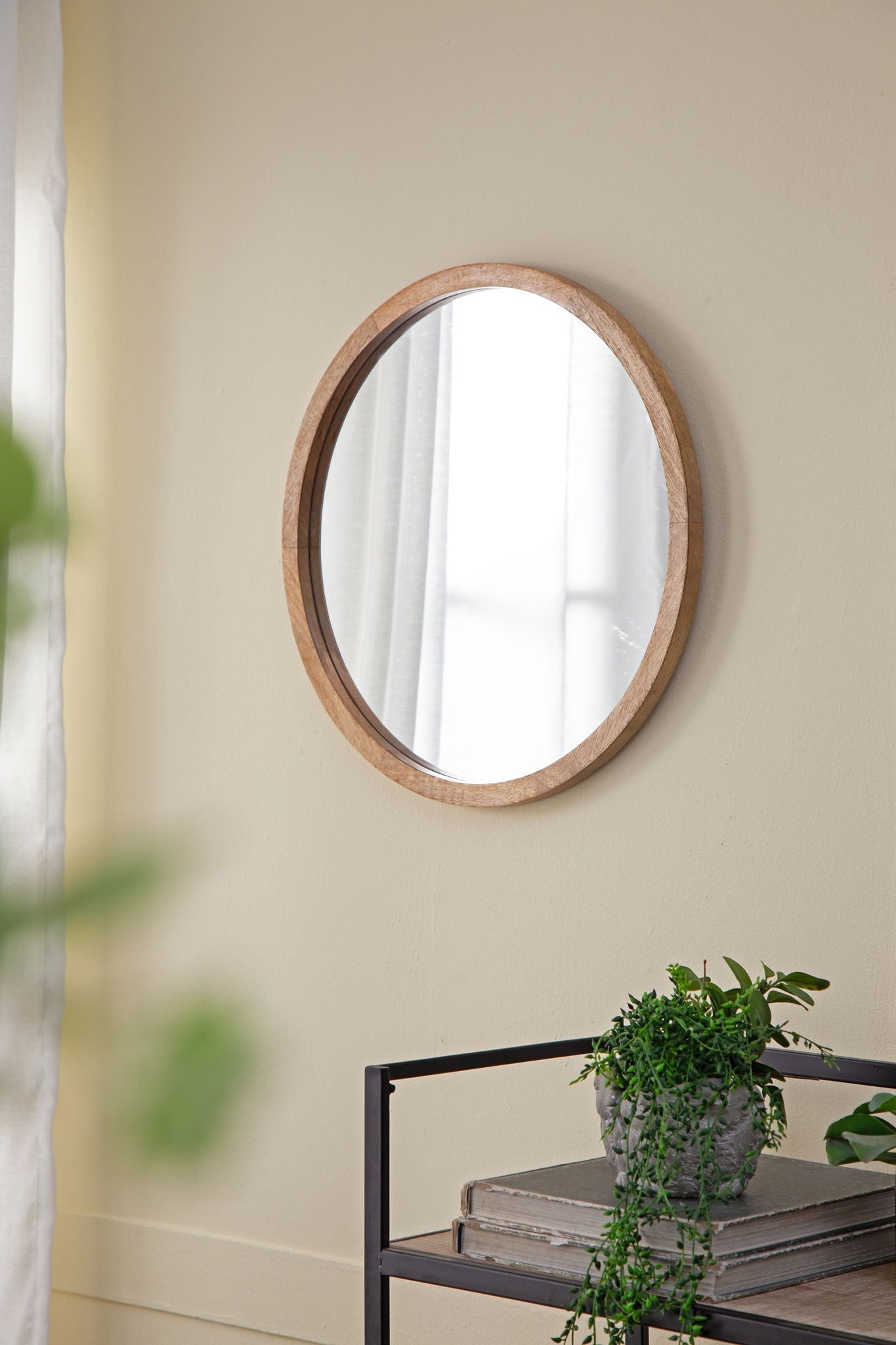 Circle Wall Mirror With Wooden Frame for Living Room