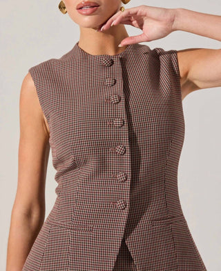 Astr - Gisselle High Neck Cutaway Vest