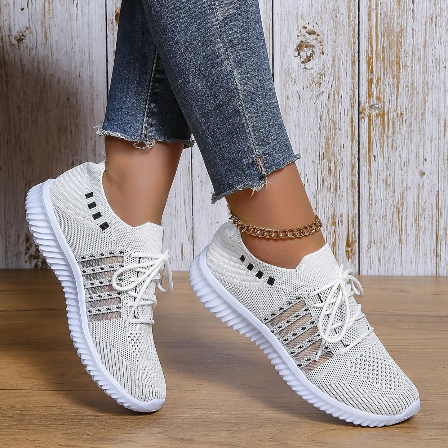 Breathable Mesh Lace-up Running Sneakers