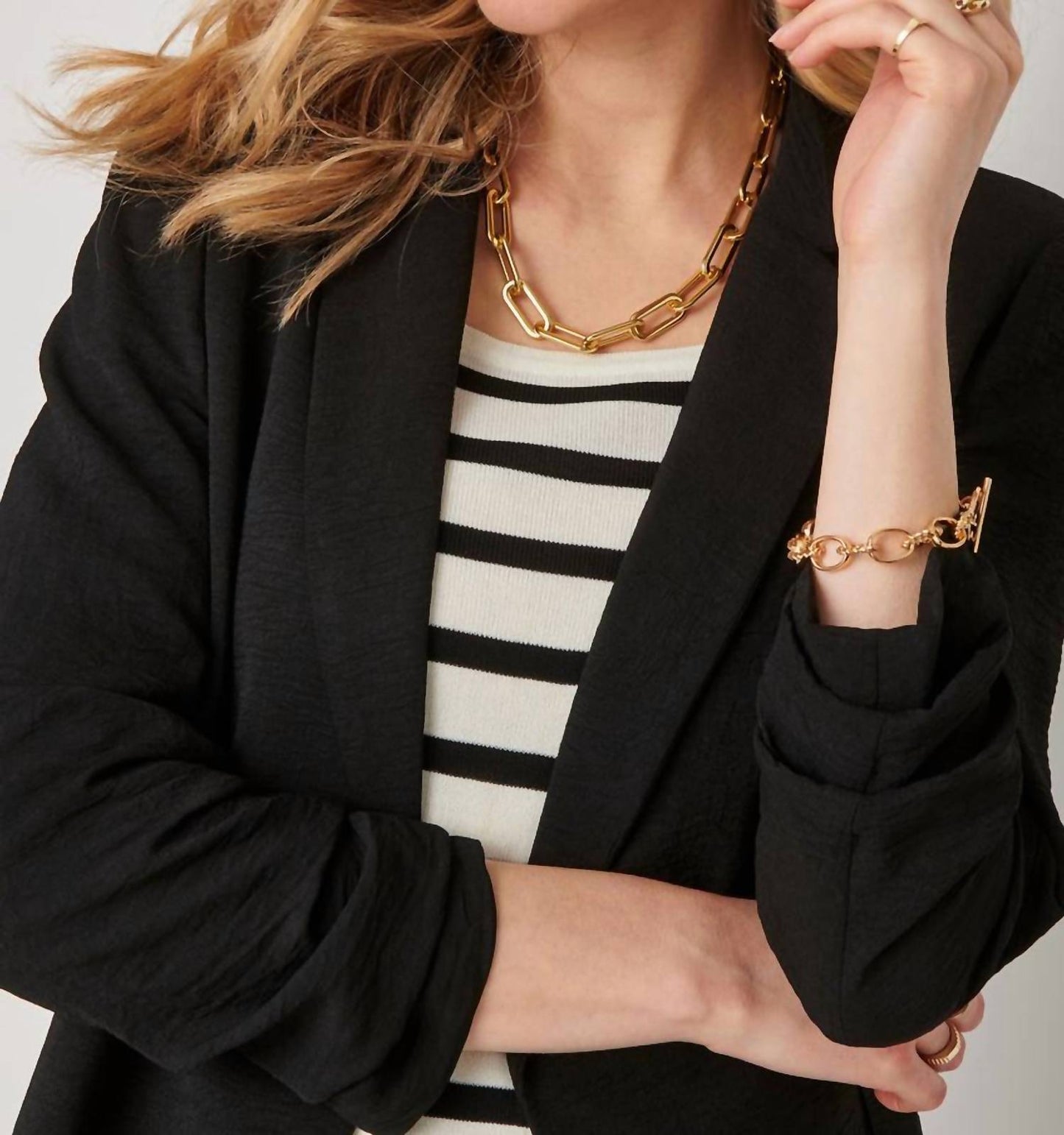 Charlie Paige - Ruched Sleeve Lightweight Jacket